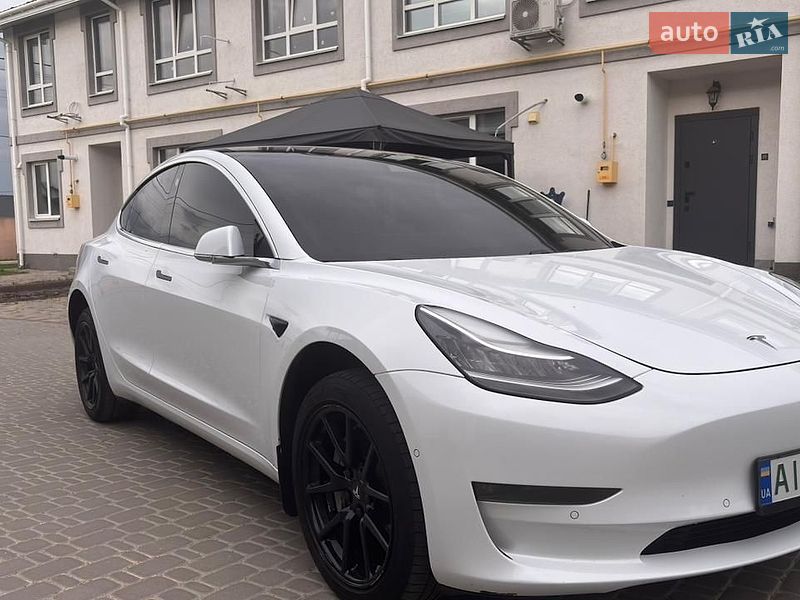 Tesla Model 3 2018 Tesla Model 3 2018