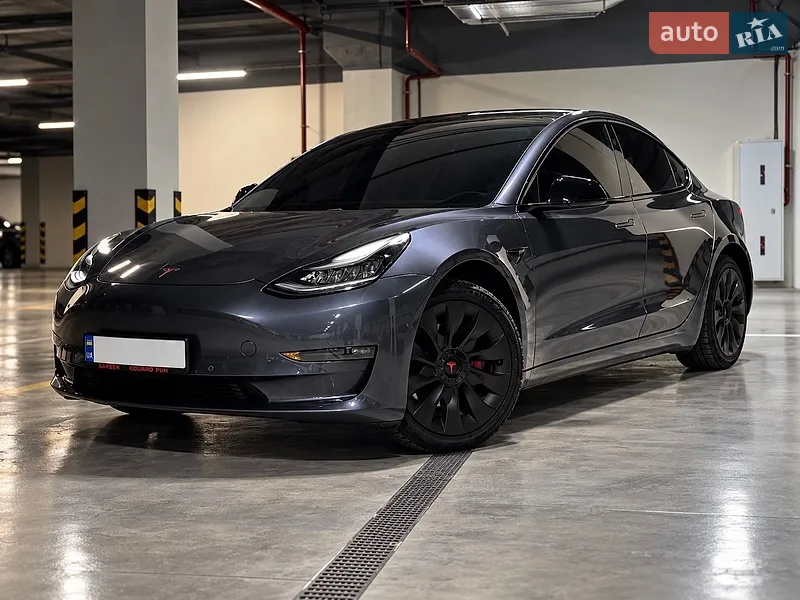 Tesla Model 3 2018
