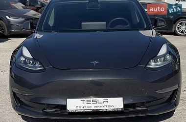 Седан Tesla Model 3 2021 в Вінниці