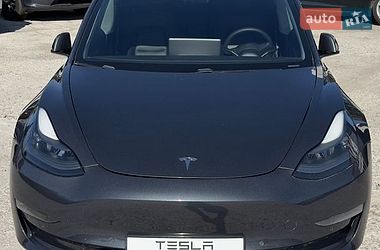 Седан Tesla Model 3 2021 в Вінниці