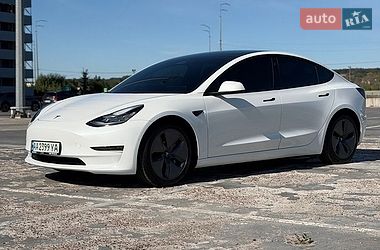Седан Tesla Model 3 2019 в Києві