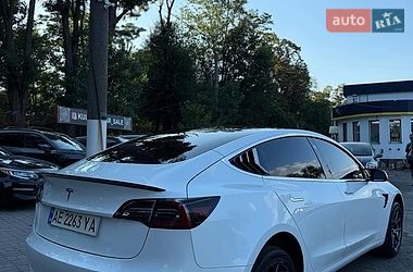 Седан Tesla Model 3 2020 в Львове фото 3 Седан Tesla Model 3 2020 в Львове