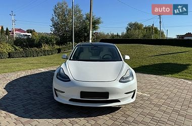 Седан Tesla Model 3 2019 в Черновцах фото 2 Седан Tesla Model 3 2019 в Черновцах