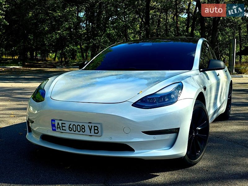 Tesla Model 3 2021 Tesla Model 3 2021