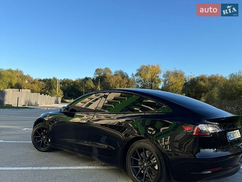 Седан Tesla Model 3 2018 в Львове фото 7 Седан Tesla Model 3 2018 в Львове