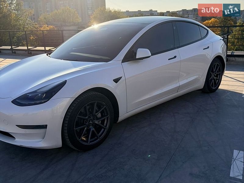 Tesla Model 3 2022 Tesla Model 3 2022