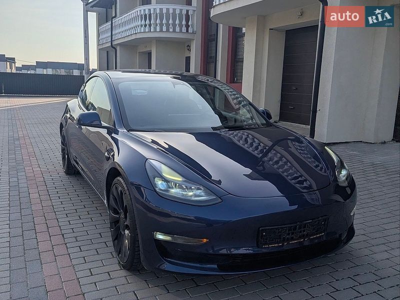 Седан Tesla Model 3 2023 в Тернополе фото 3 Седан Tesla Model 3 2023 в Тернополе