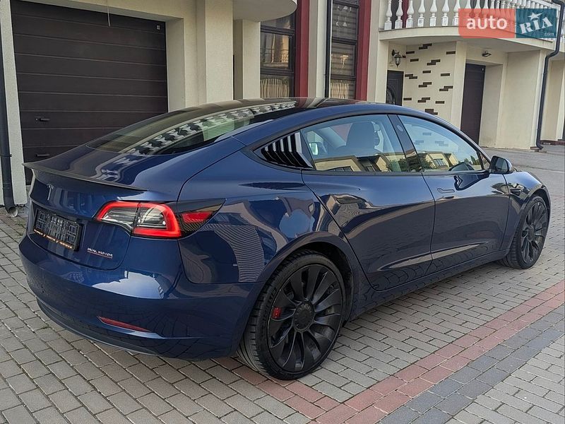 Седан Tesla Model 3 2023 в Тернополе фото 4 Седан Tesla Model 3 2023 в Тернополе