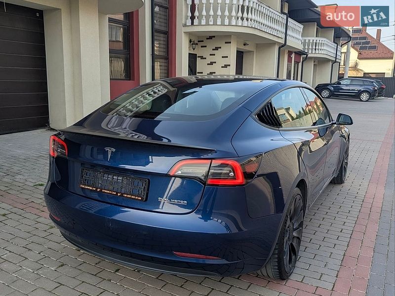 Седан Tesla Model 3 2023 в Тернополе фото 5 Седан Tesla Model 3 2023 в Тернополе