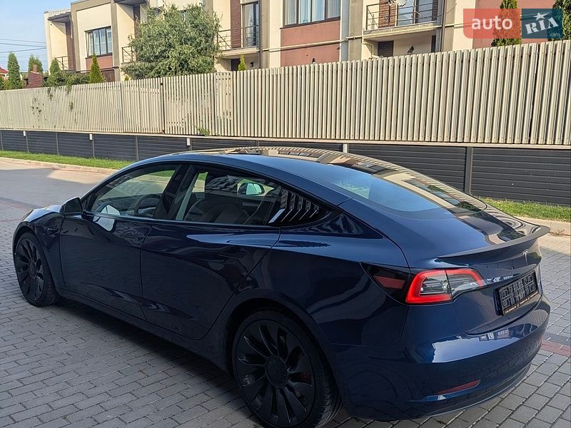 Седан Tesla Model 3 2023 в Тернополе фото 8 Седан Tesla Model 3 2023 в Тернополе