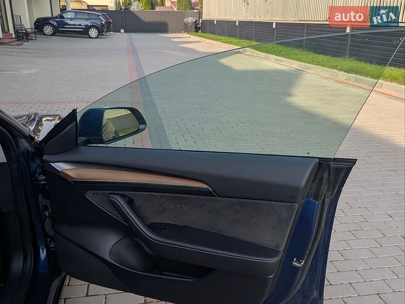 Седан Tesla Model 3 2023 в Тернополе фото 16 Седан Tesla Model 3 2023 в Тернополе