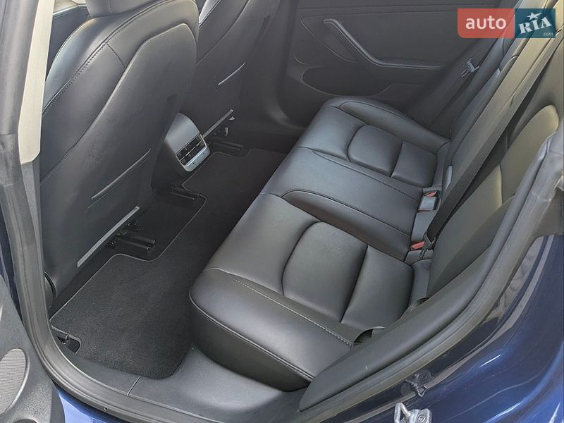 Седан Tesla Model 3 2023 в Тернополе фото 12 Седан Tesla Model 3 2023 в Тернополе