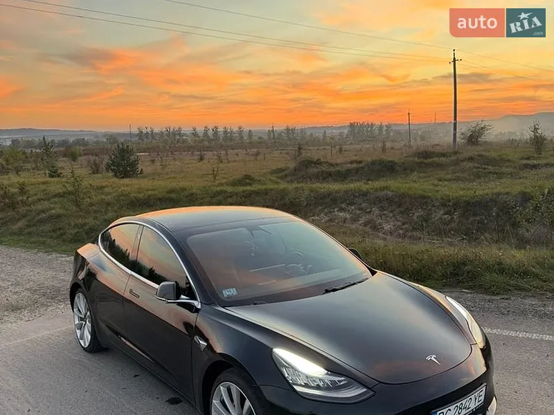 Tesla Model 3 2018