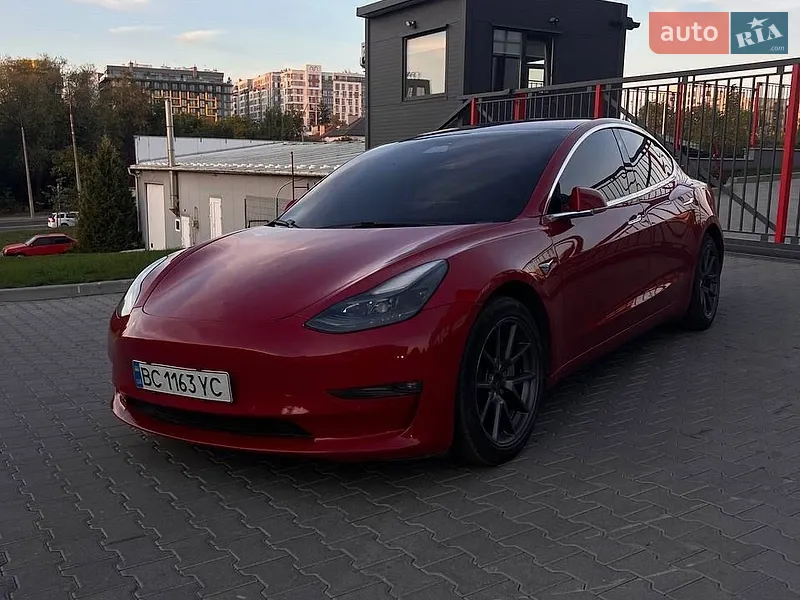 Tesla Model 3 2018