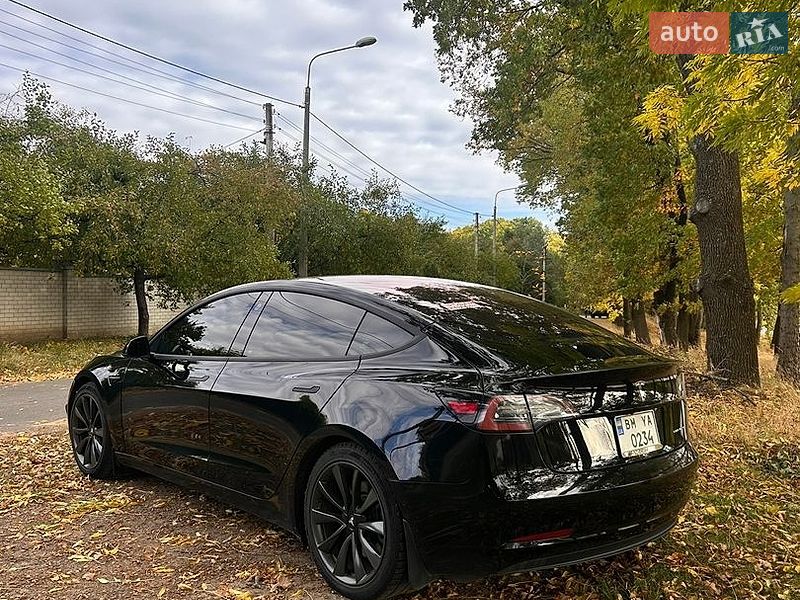 Седан Tesla Model 3 2018 в Сумах