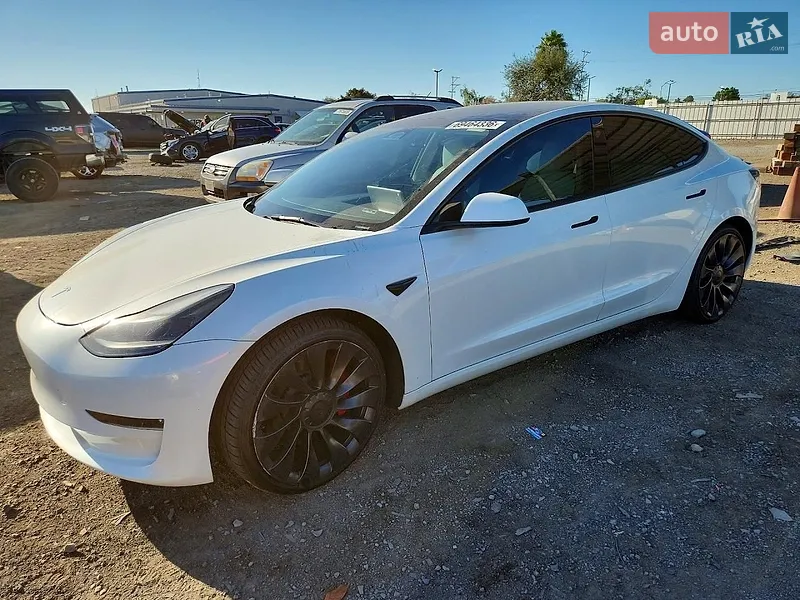 Tesla Model 3 2023