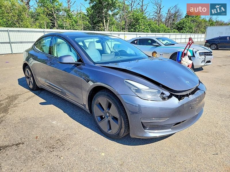 Седан Tesla Model 3 2023 в Черновцах фото 4 Седан Tesla Model 3 2023 в Черновцах