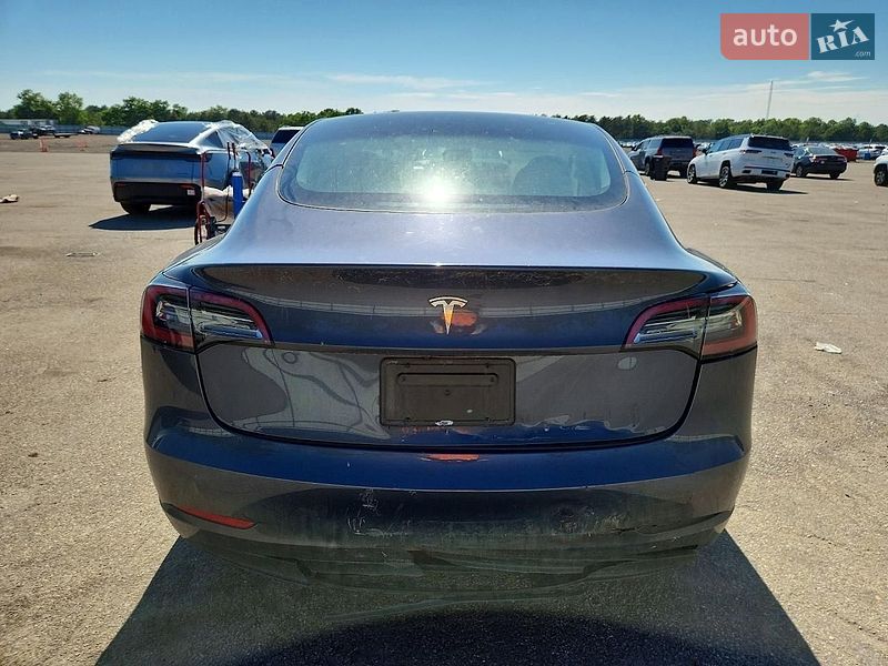 Седан Tesla Model 3 2023 в Черновцах фото 6 Седан Tesla Model 3 2023 в Черновцах