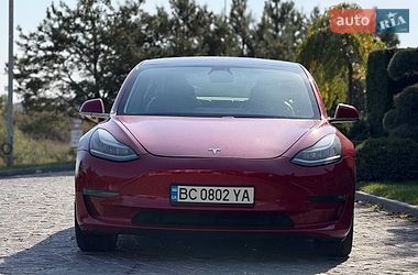 Седан Tesla Model 3 2018 в Львові