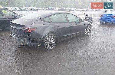Седан Tesla Model 3 2024 в Киеве
