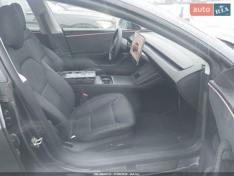 Седан Tesla Model 3 2024 в Киеве
