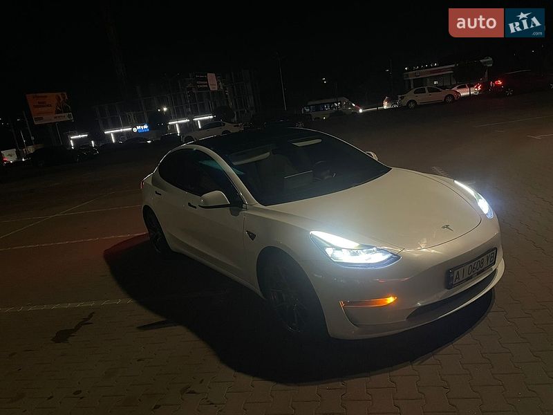 Седан Tesla Model 3 2021 в Києві фото Седан Tesla Model 3 2021 в Києві