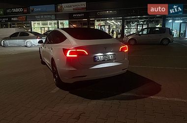 Седан Tesla Model 3 2021 в Києві фото 10 Седан Tesla Model 3 2021 в Києві