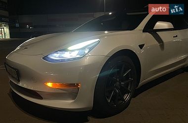 Седан Tesla Model 3 2021 в Києві фото 16 Седан Tesla Model 3 2021 в Києві