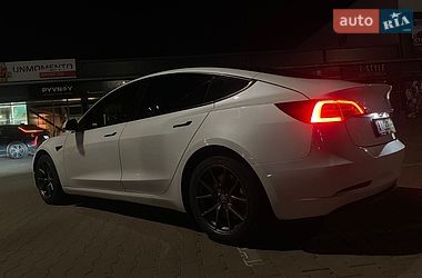 Седан Tesla Model 3 2021 в Києві фото 17 Седан Tesla Model 3 2021 в Києві