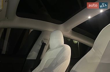 Седан Tesla Model 3 2021 в Києві фото 23 Седан Tesla Model 3 2021 в Києві