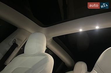 Седан Tesla Model 3 2021 в Києві фото 24 Седан Tesla Model 3 2021 в Києві