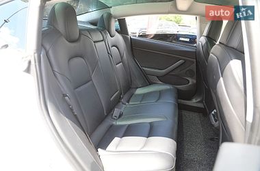 Седан Tesla Model 3 2021 в Харкові