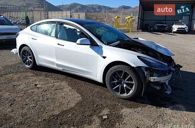 Седан Tesla Model 3 2020 в Тернополе