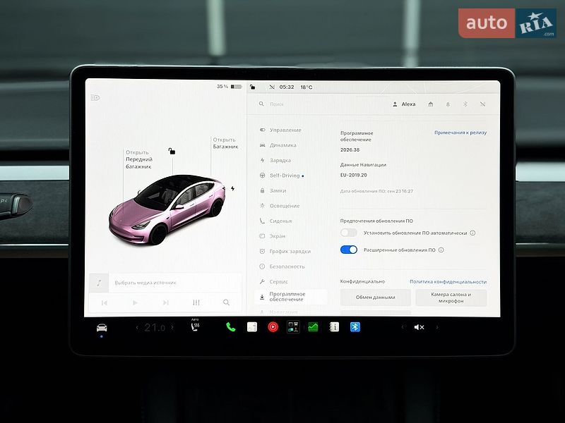 Седан Tesla Model 3 2021 в Киеве