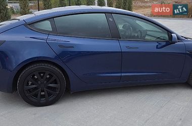Седан Tesla Model 3 2021 в Ужгороді