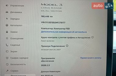 Седан Tesla Model 3 2022 в Новояворовске