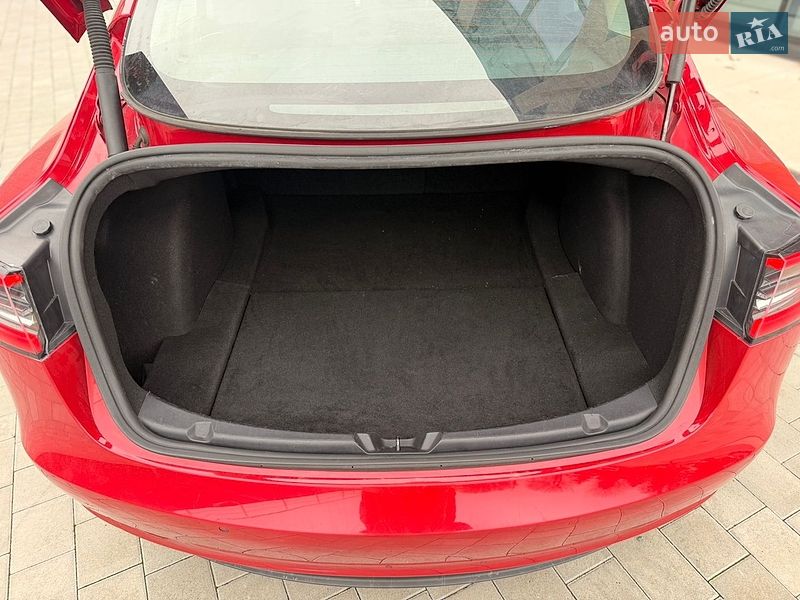 Седан Tesla Model 3 2022 в Луцке фото 6 Седан Tesla Model 3 2022 в Луцке