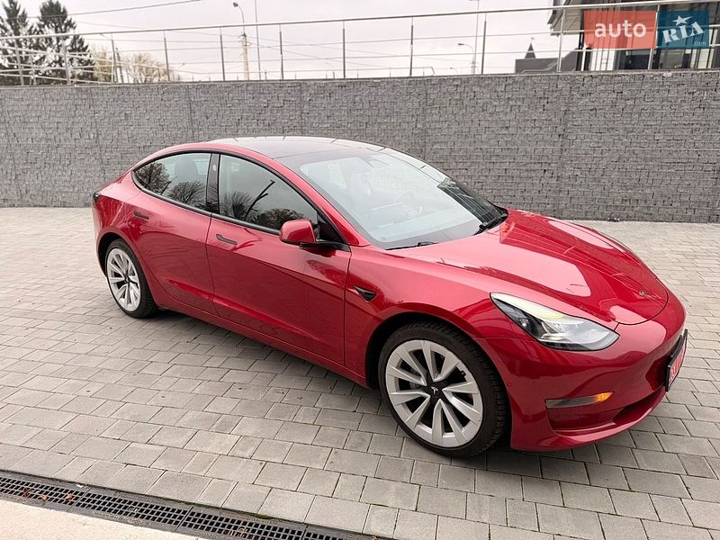 Седан Tesla Model 3 2022 в Луцке фото 4 Седан Tesla Model 3 2022 в Луцке
