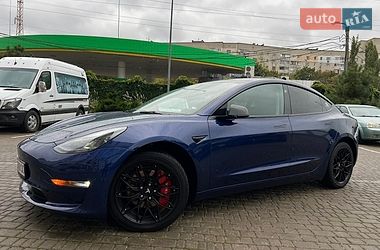Седан Tesla Model 3 2022 в Одесі