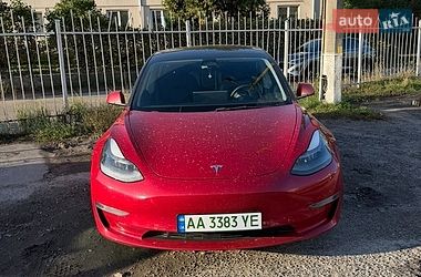 Седан Tesla Model 3 2022 в Киеве