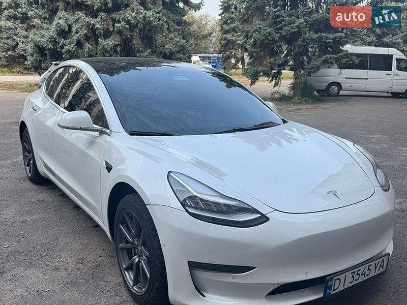 Tesla Model 3 2020 Tesla Model 3 2020