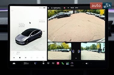 Седан Tesla Model 3 2024 в Києві
