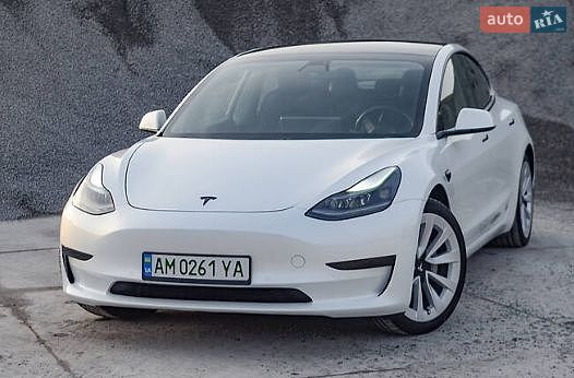 Tesla Model 3 2021