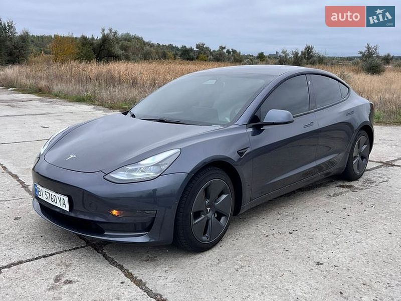 Tesla Model 3 2021