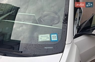 Седан Tesla Model 3 2021 в Виннице