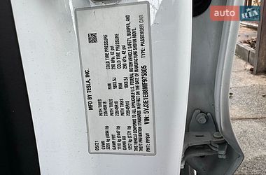 Седан Tesla Model 3 2021 в Житомире фото 3 Седан Tesla Model 3 2021 в Житомире