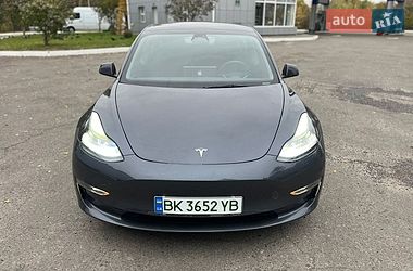 Седан Tesla Model 3 2023 в Ровно фото 2 Седан Tesla Model 3 2023 в Ровно
