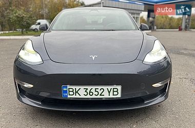 Седан Tesla Model 3 2023 в Ровно фото 6 Седан Tesla Model 3 2023 в Ровно