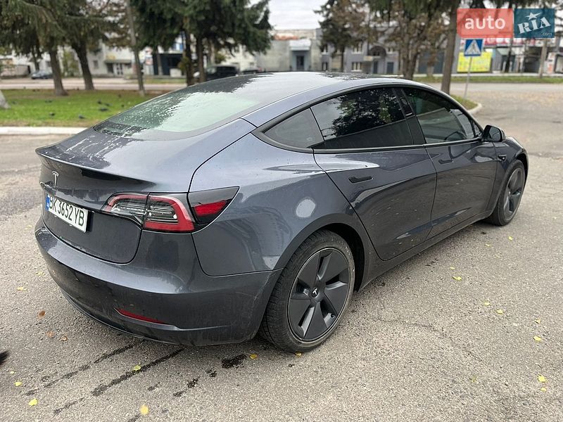 Седан Tesla Model 3 2023 в Ровно фото 9 Седан Tesla Model 3 2023 в Ровно