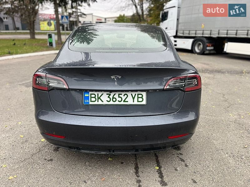 Седан Tesla Model 3 2023 в Ровно фото 11 Седан Tesla Model 3 2023 в Ровно